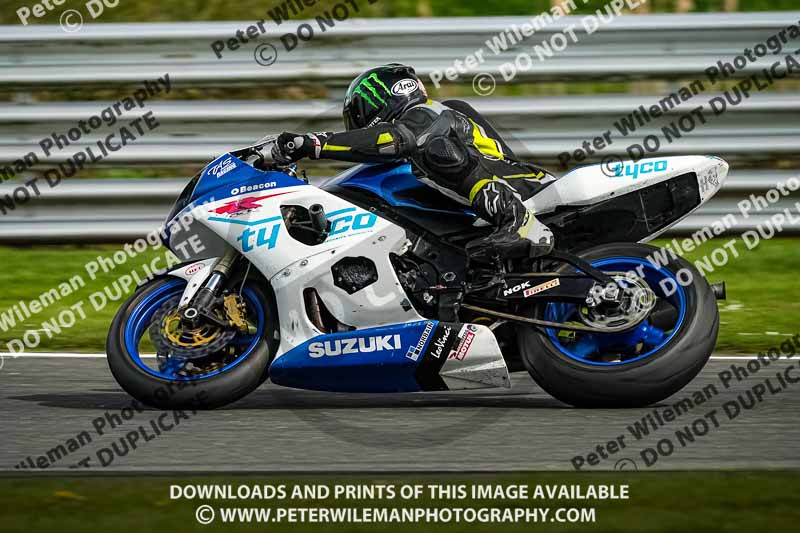 anglesey;brands hatch;cadwell park;croft;donington park;enduro digital images;event digital images;eventdigitalimages;mallory;no limits;oulton park;peter wileman photography;racing digital images;silverstone;snetterton;trackday digital images;trackday photos;vmcc banbury run;welsh 2 day enduro